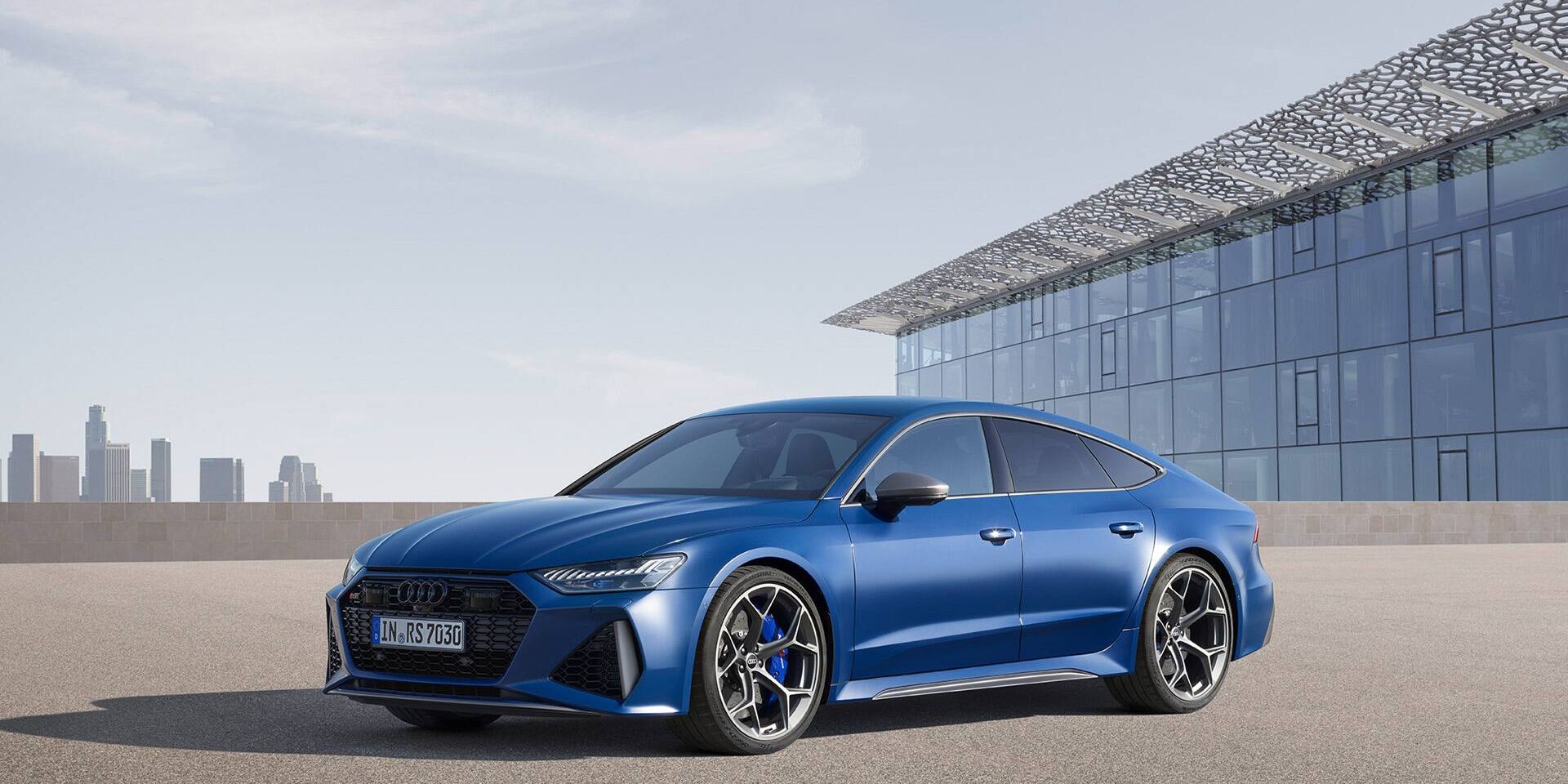 Audi RS 7 Sportback seitliche Frontansicht
