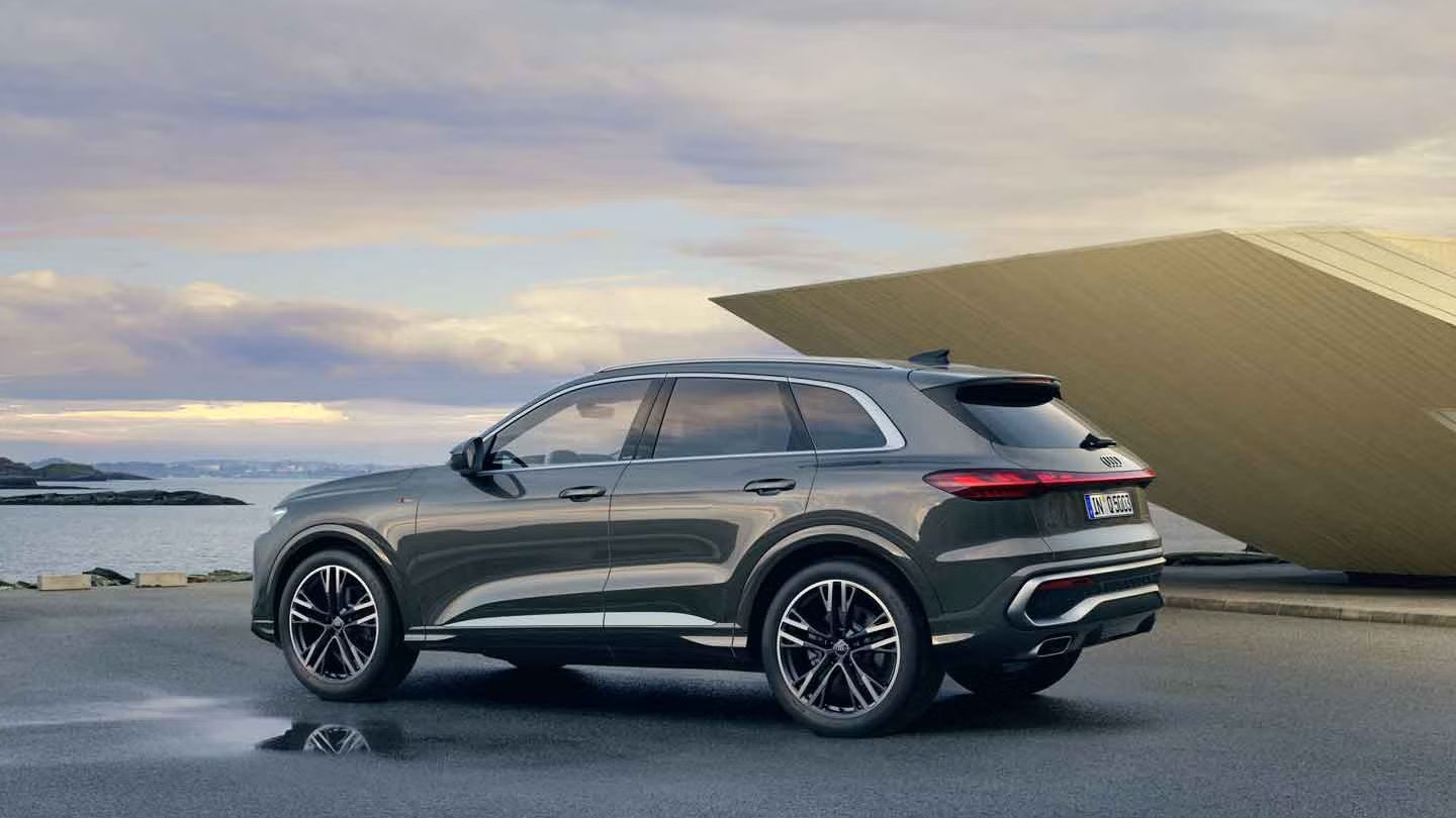 Seitenansicht des Audi Q5 SUV