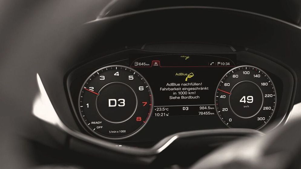 Audi Digital Cockpit mit AdBlue® Anzeige