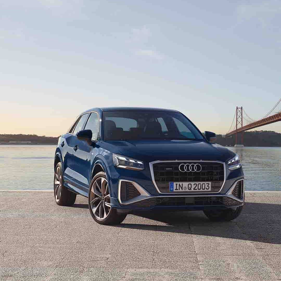 Frontale Seitenansicht Audi Q2