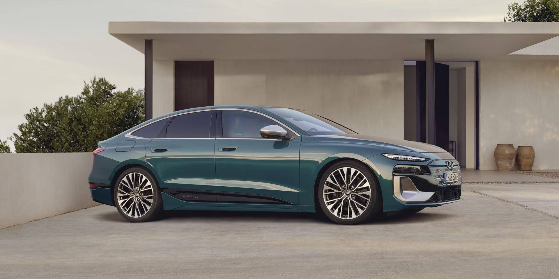 Seitenansicht des Audi S6 Sportback e-tron