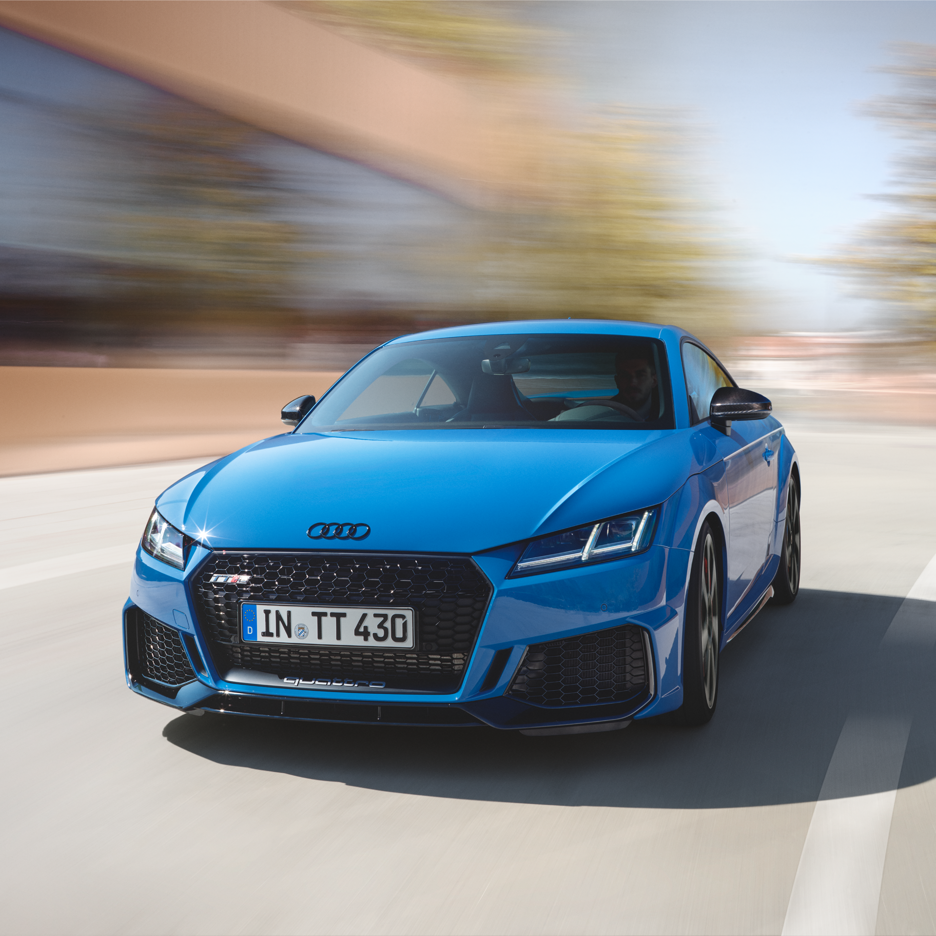 Dynamische Frontansicht TT RS Coupé