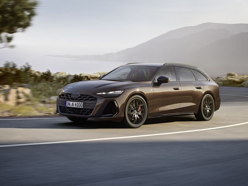 Dynamische Seitenansicht des Audi A6 Avant