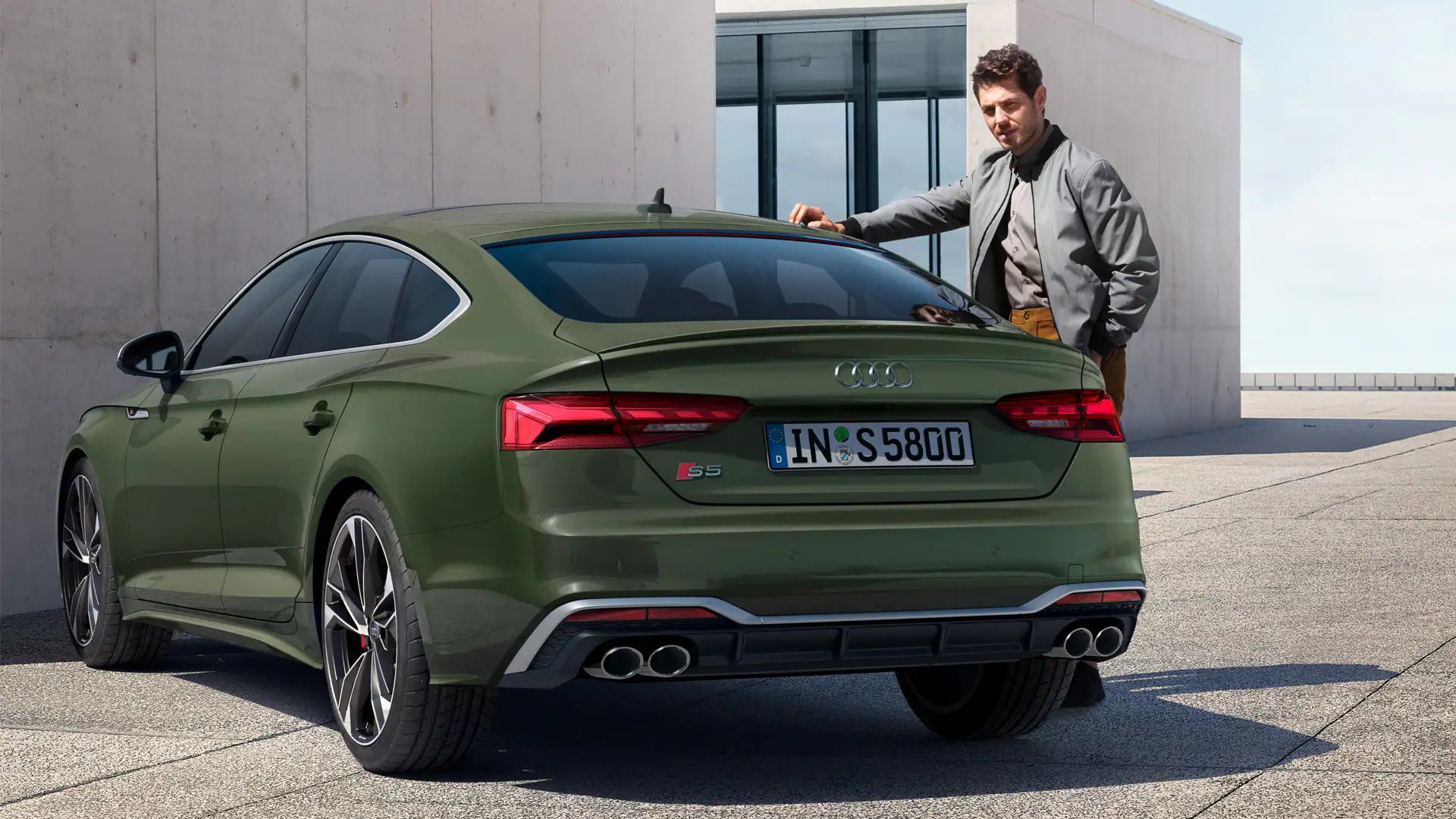 Heckansicht des Audi S5 Sportback