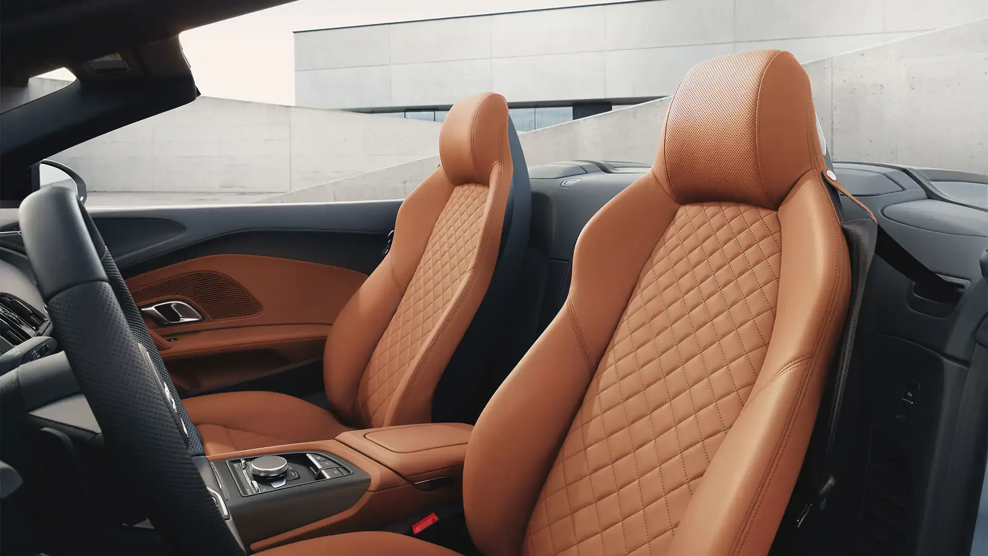 Sitze im R8 Spyder v10 Performance