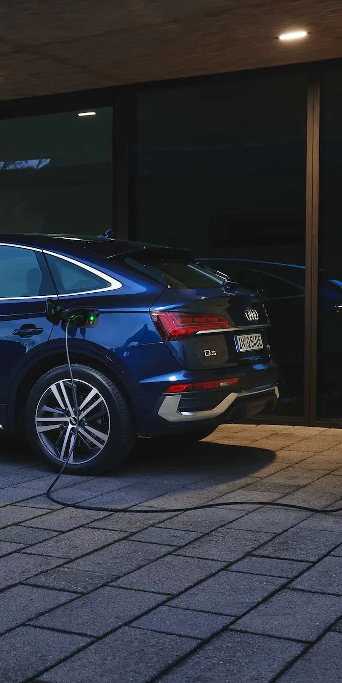 Seitenansicht Audi Q5 Sportback TFSI e