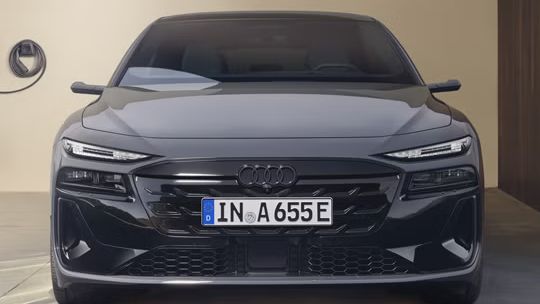 Frontansicht des Audi A6 Avant e-tron