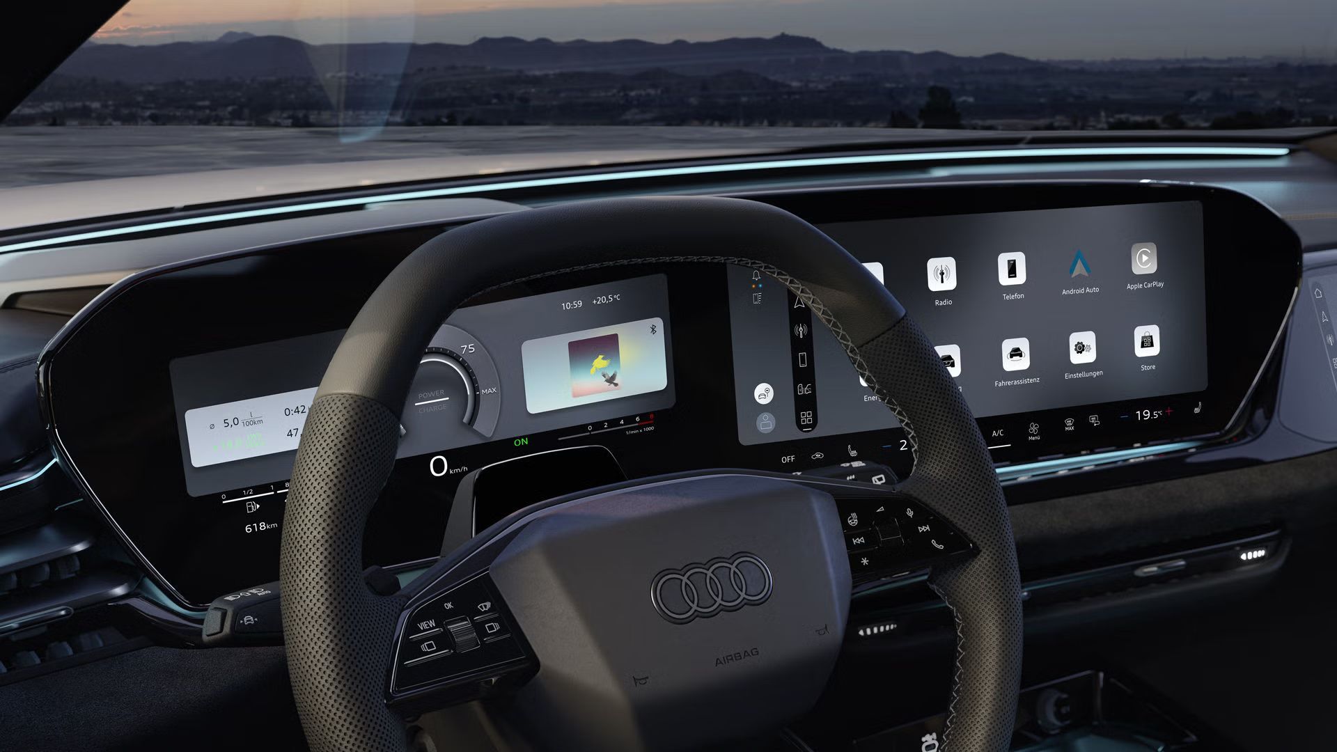 Blick in das Cockpit der A5 Limousine von der Fahrerseite. Am unteren Rand der Windschutzscheibe ist das Interaktionslicht zu sehen.