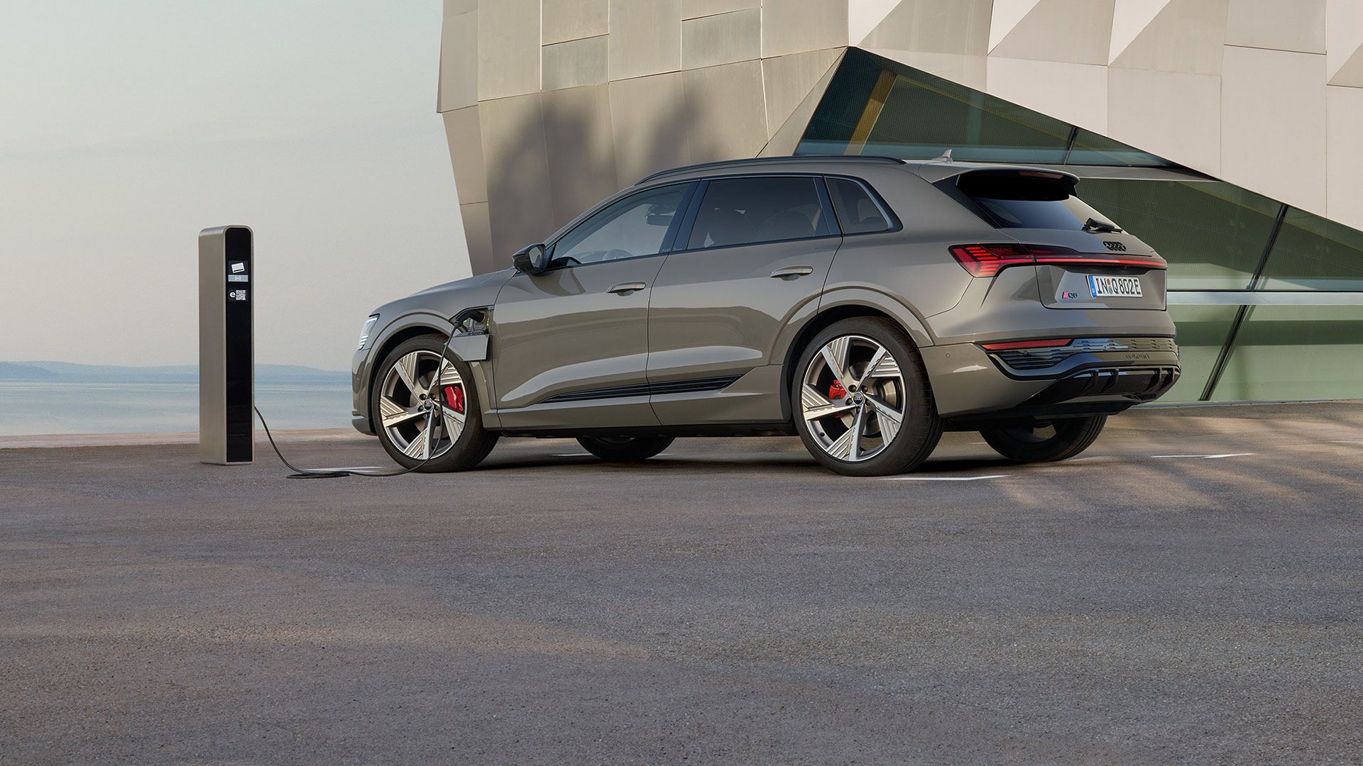 Seitenansicht Audi Q8 e-tron