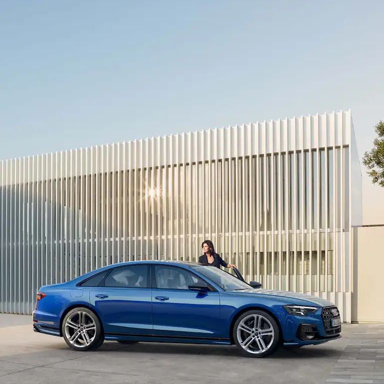 Audi S8