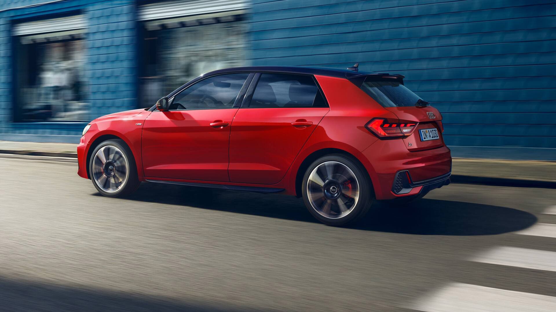 Dynamische Seitenansicht des A1 Sportback